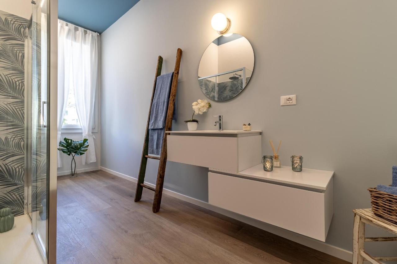 Liberty Suite Басано дел Грапа Екстериор снимка